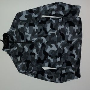French Toast Half Zip Pullover Boys Size 8 Black/Gray Camo